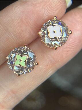 Gold Crystal Stud Earrings with White and Pale Green Flower Inlays